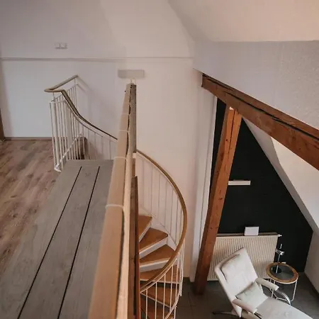 Holiday home Eigenes Maisonettehaus In Idyllischer Lage Mit Balkon, Nahe Messe, 24h Self-check In, Gratis Parken Schwabach