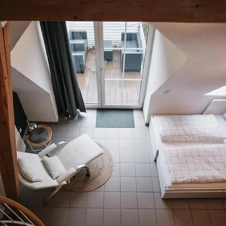 Holiday home Eigenes Maisonettehaus In Idyllischer Lage Mit Balkon, Nahe Messe, 24h Self-check In, Gratis Parken Schwabach