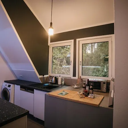 Holiday home Eigenes Maisonettehaus In Idyllischer Lage Mit Balkon, Nahe Messe, 24h Self-check In, Gratis Parken