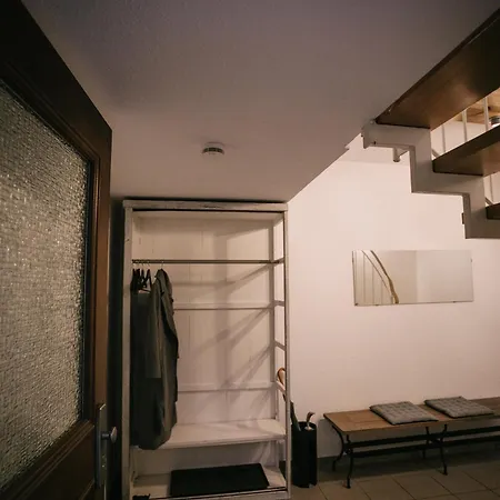 Eigenes Maisonettehaus In Idyllischer Lage Mit Balkon, Nahe Messe, 24h Self-check In, Gratis Parken * Schwabach