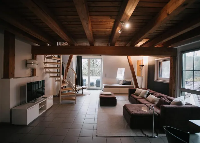 Eigenes Maisonettehaus In Idyllischer Lage Mit Balkon, Nahe Messe, 24h Self-check In, Gratis Parken * Schwabach