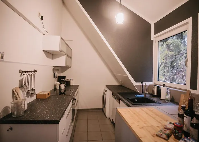 Eigenes Maisonettehaus In Idyllischer Lage Mit Balkon, Nahe Messe, 24h Self-check In, Gratis Parken Schwabach
