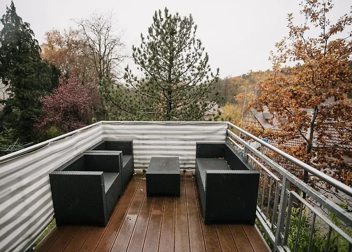 Eigenes Maisonettehaus In Idyllischer Lage Mit Balkon, Nahe Messe, 24h Self-check In, Gratis Parken