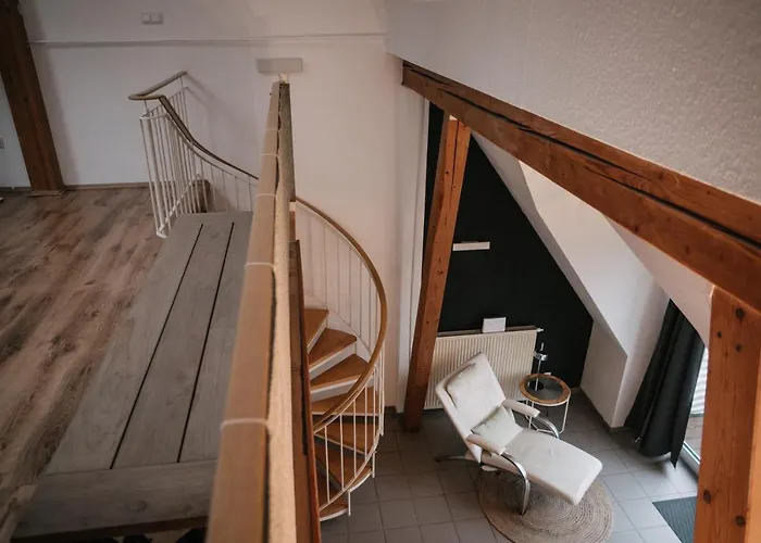 Eigenes Maisonettehaus In Idyllischer Lage Mit Balkon, Nahe Messe, 24h Self-check In, Gratis Parken Hébergement de vacances